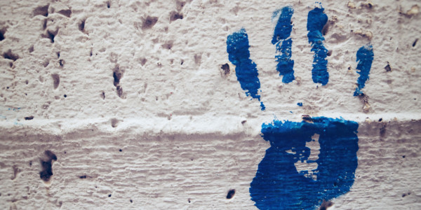 Pintar Fachadas de Empresas / Negocios / Locales Comerciales Parla · Limpieza, Borrado y Eliminado de Grafiti / Pintura Antigrafiti